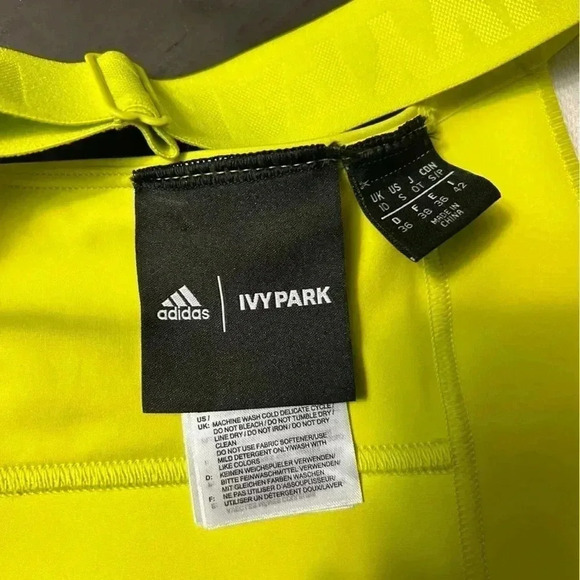 Adidas X Peloton Ivy Park Tape Bra - Picture 5 of 6